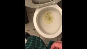 Little dick peeing