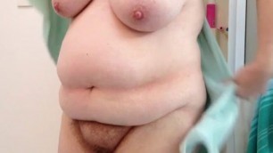 Horny bbw wife drying her hairy pussy tits belly before bed