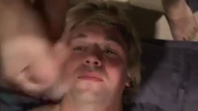 Sex the Twinks Mouth and Cumming on His Face Gay