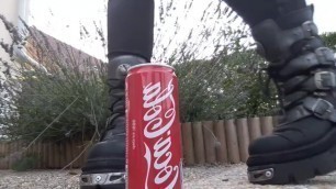 New Rock Goth platform boots vs. Coke (crush trampling)