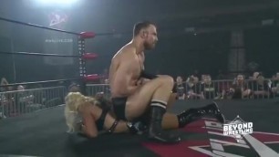 Brutal mixed wrestling