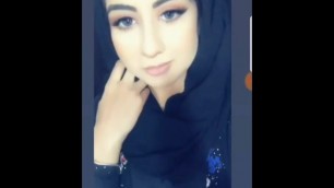 Asian horny hijabi