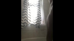Sexy ass bbw in the shower