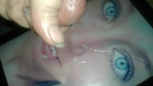 Cumming on the Face of Eviler: Bright-eyed Cumshot