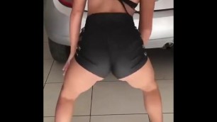 Tik tok sluts dancing and twerking to get clout