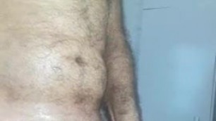 Hairy Cub's WANK: HJ-NUTS MASSAGE-PRECUM EATING-THICK LOAD