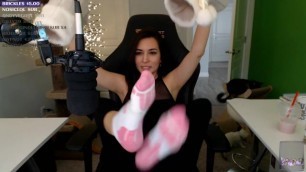Streamer Girl Shows Socks