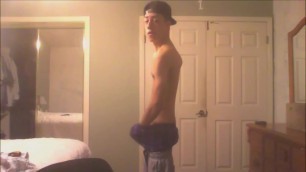 Jerking Off In My Boxers - SexySaggerYo