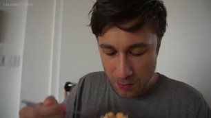 MAN EATS TINIES TRAPPED IN HIS CEREAL