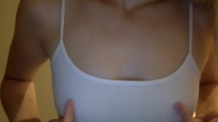 WET WHITE TSHIRT NIPPLE TEASE AND OILING UP MY TITS.mp4 40.38 MB