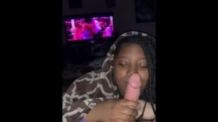 Ebony girlfriend blowjob too much for her to handle