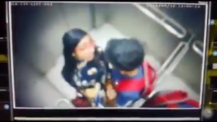 Bangladeshi hot bf gf in lift