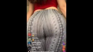 Hot Teen Twerking on Instagram live