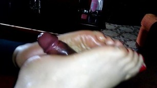 We are looking for another foot fetish couple in the Tucson Az area.